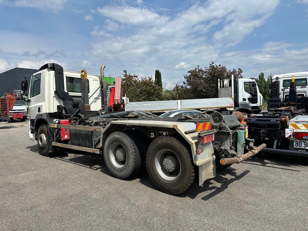 Hook lift truck DAF CF 85.360