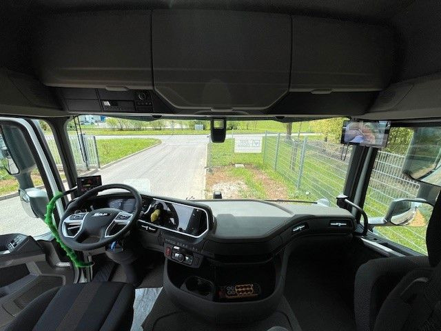 Hook lift truck DAF FAN XF 480 NGD