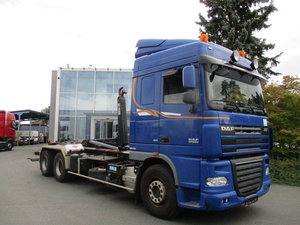 Hook lift truck DAF XF105.510 6x4 EURO 5