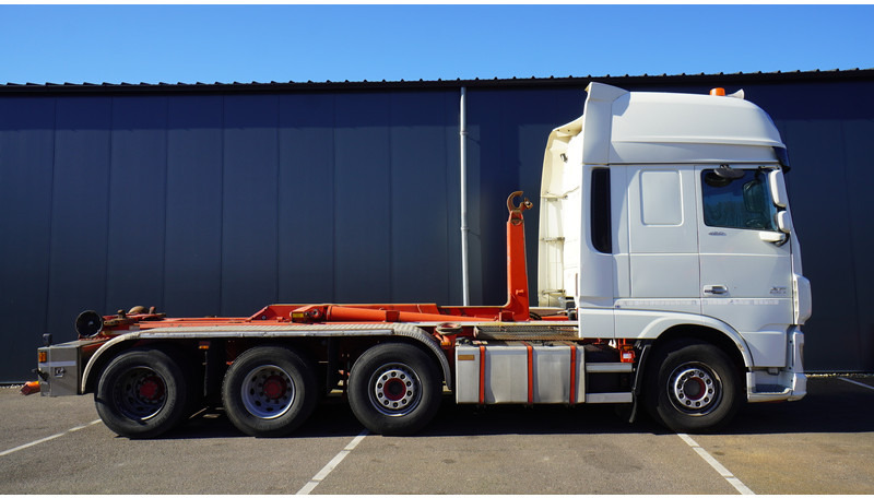 Hook lift truck DAF XF460 8X2 HOOKARM SYSTEM TRUCK