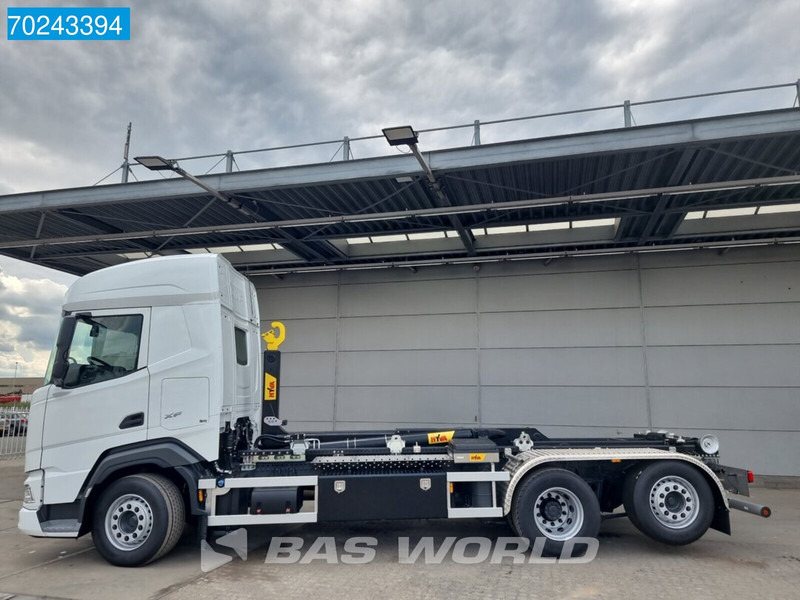 Hook lift truck DAF XF 480 6X2 NEW HYVA 22-60 ACC GSR Options Lift-Lenkachse