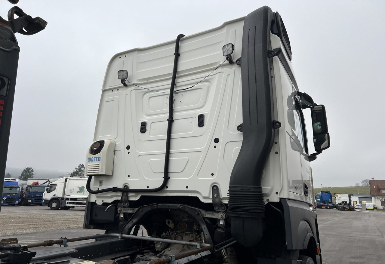 Hook lift truck (D) 2016 MB-Actros 2545 LS 6×2 hooks