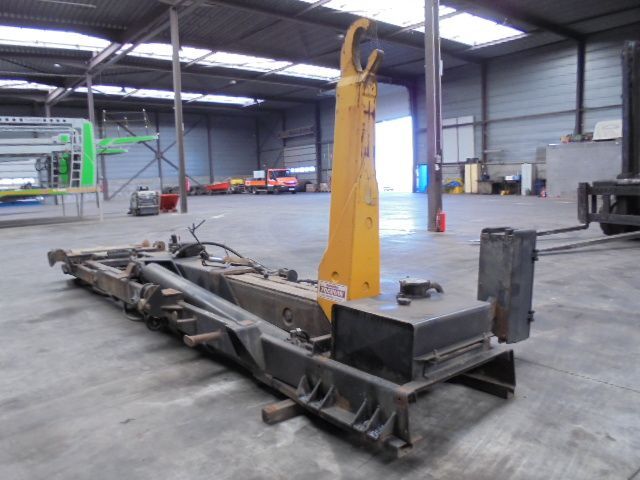 Hook lift truck Diversen Guima BG 16