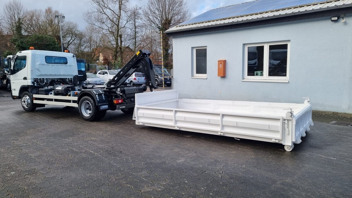 Hook lift truck FUSO FUSO 9C18 Duonic City Abrollkipper AHK