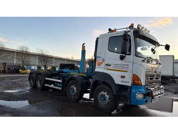 Hook lift truck HINO 700 3241