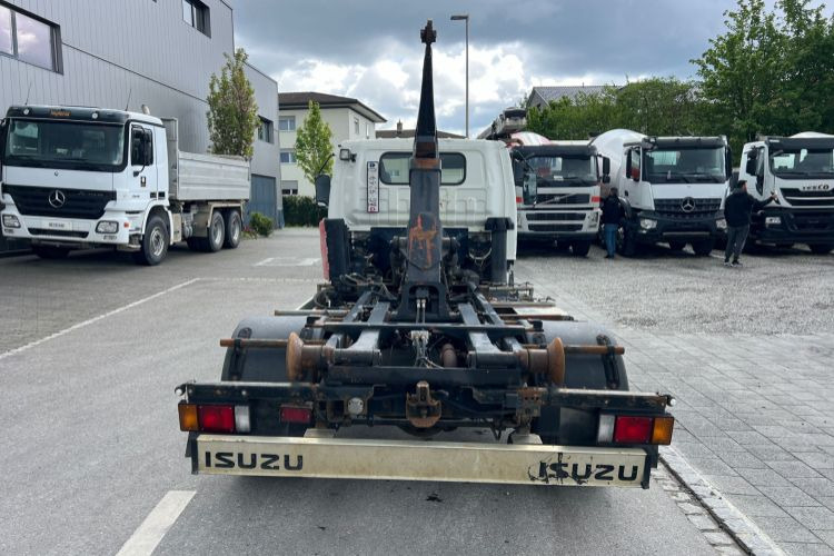 Hook lift truck ISUZU | NQR75 4x2
