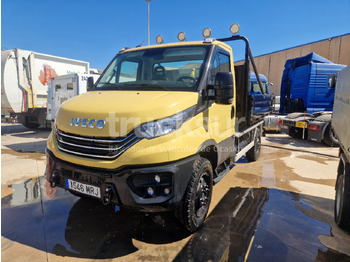 Hook lift truck IVECO 55S18H