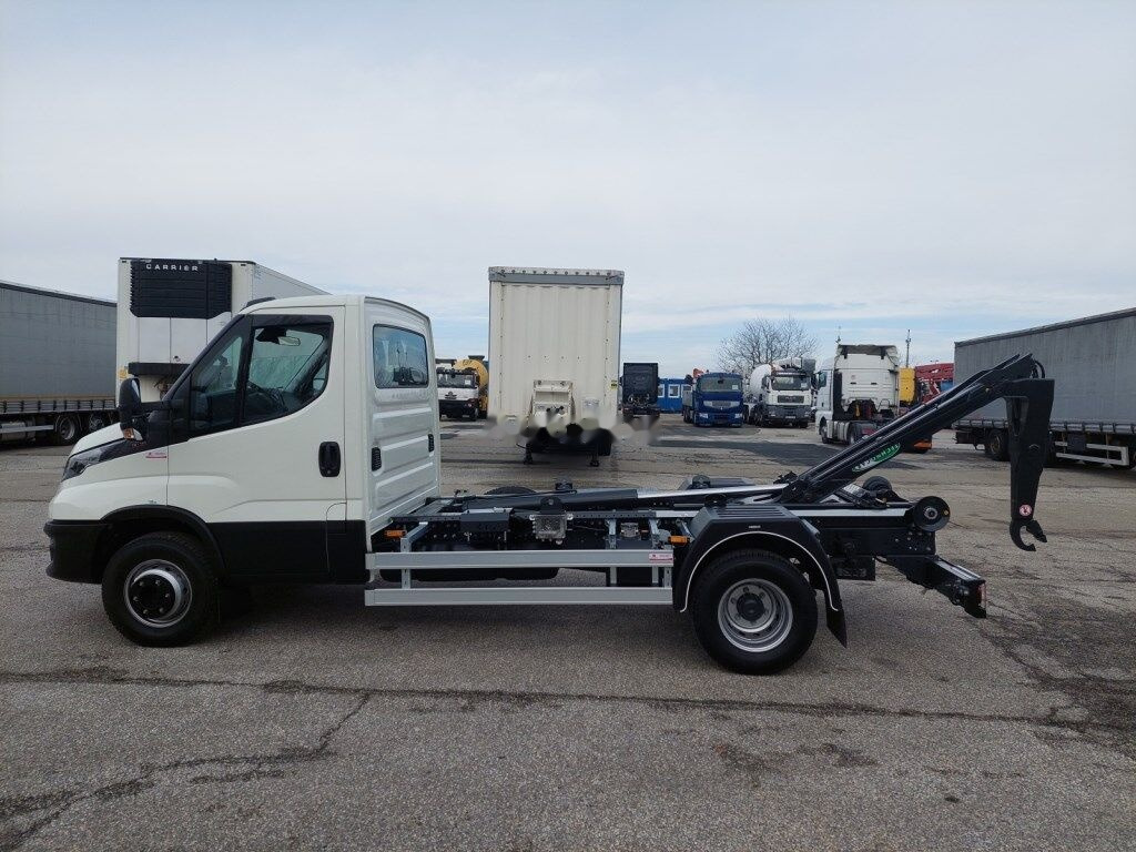 Hook lift truck IVECO Daily 70C16H3.0