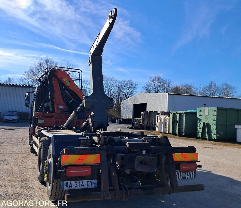 Hook lift truck IVECO GRUE AMPLIROLL 559000 kms 2009