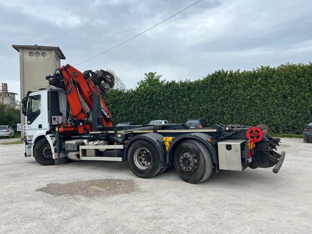 Hook lift truck IVECO STRALIS 260E45 SCARRABILE