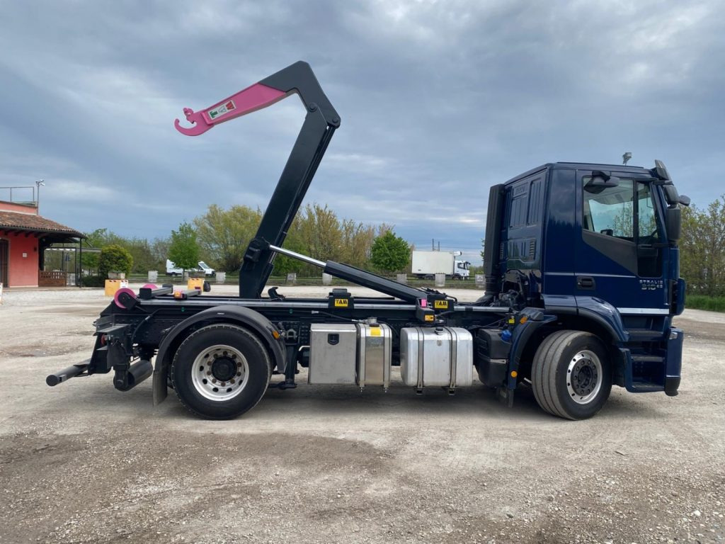 Hook lift truck IVECO STRALIS 310 SCARRABILE FULL PNEUMATICO