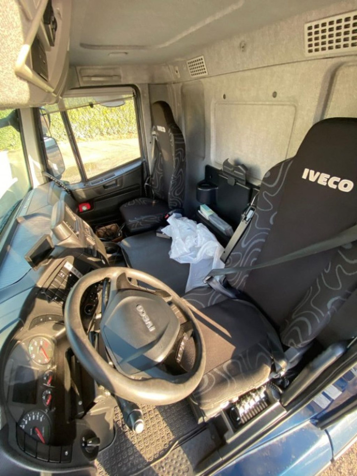 Hook lift truck IVECO STRALIS 310 SCARRABILE FULL PNEUMATICO