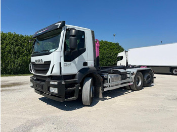 Hook lift truck IVECO STRALIS 460 SCARRABILE