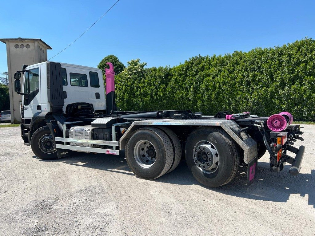 Hook lift truck IVECO STRALIS 460 SCARRABILE