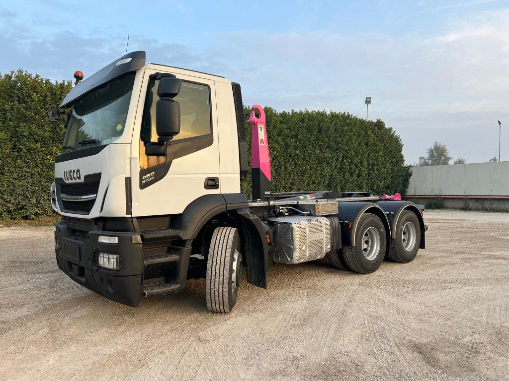 Hook lift truck IVECO STRALIS 460 X-WAY SCARRABILE 6X4