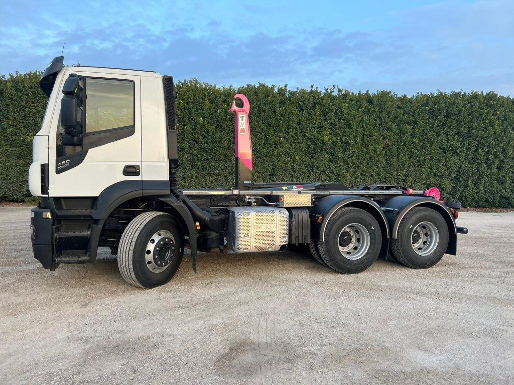 Hook lift truck IVECO STRALIS 460 X-WAY SCARRABILE 6X4