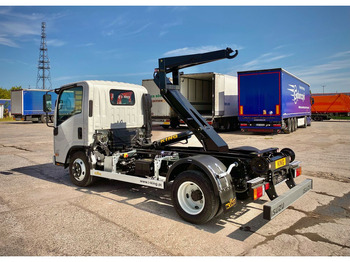 Hook lift truck Isuzu M27