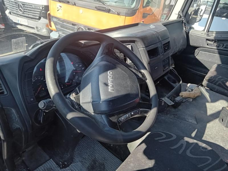 Hook lift truck Iveco 330.36