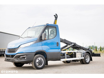 Hook lift truck  Iveco Daily 70C18