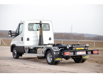 Hook lift truck Iveco Daily 70C18