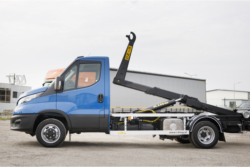 Hook lift truck Iveco Daily 70C18