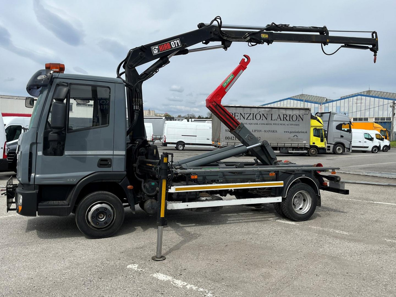 Hook lift truck Iveco EuroCargo, 80E18, Hákový nosič kontajnerov