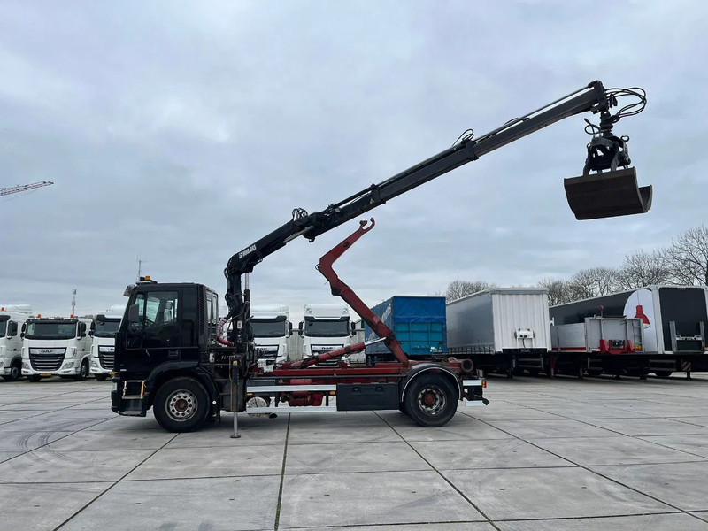 Hook lift truck Iveco Eurostar 190 MH190E24