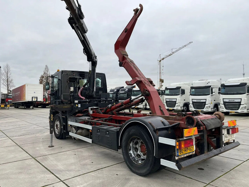 Hook lift truck Iveco Eurostar 190 MH190E24