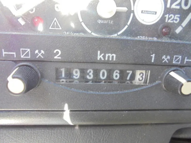 Hook lift truck Iveco Eurotrakker 410 E37H