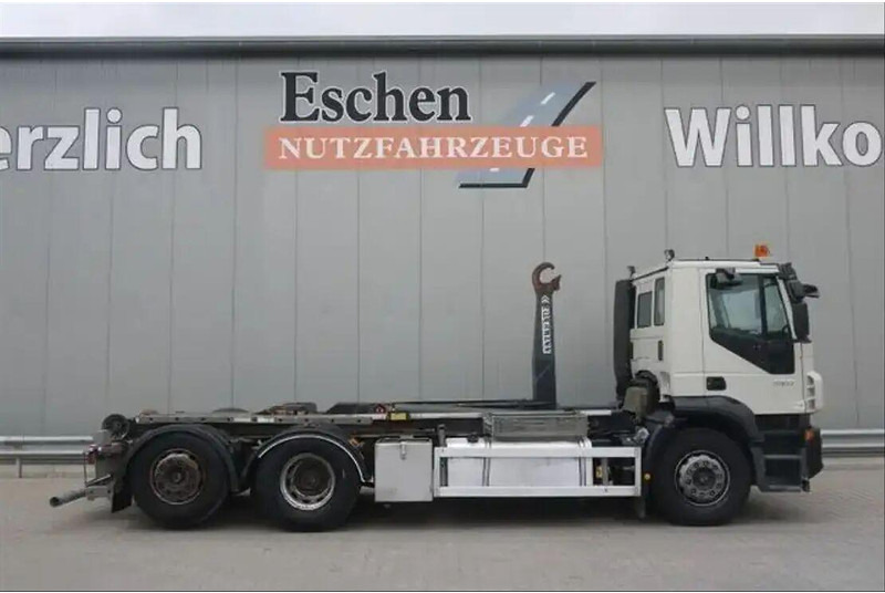 Hook lift truck Iveco Stralis 260 - Hook lift truck