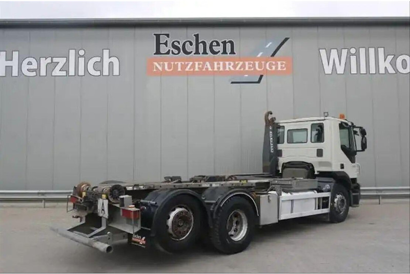 Hook lift truck Iveco Stralis 260 - Hook lift truck