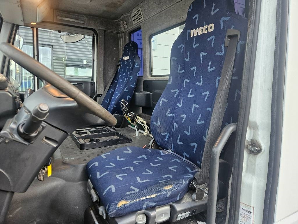 Hook lift truck Iveco Stralis 260 S42 6x2*4