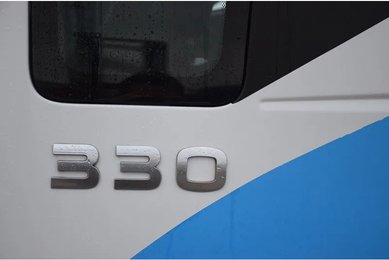 Hook lift truck Iveco Stralis 330