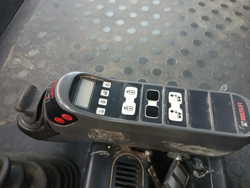 Hook lift truck Iveco Trakker