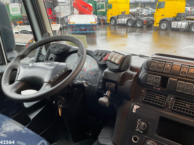 Hook lift truck Iveco Trakker AD410T45 8x4 Euro 5 Palfinger 42 Tonmeter laadkraan