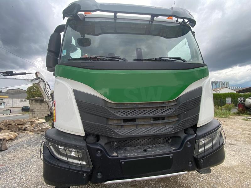 Hook lift truck Iveco XWAY 460