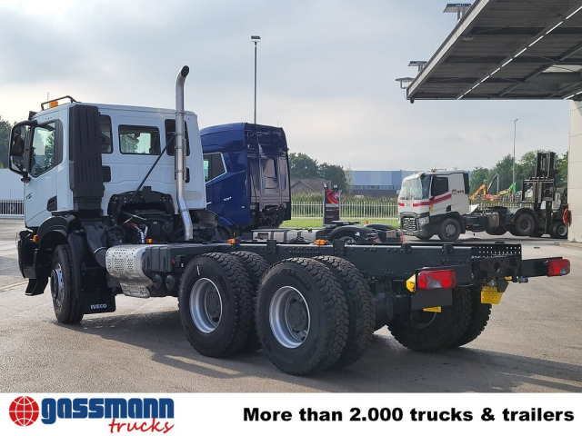 Hook lift truck Iveco X-Way 460 6x4, Retarder