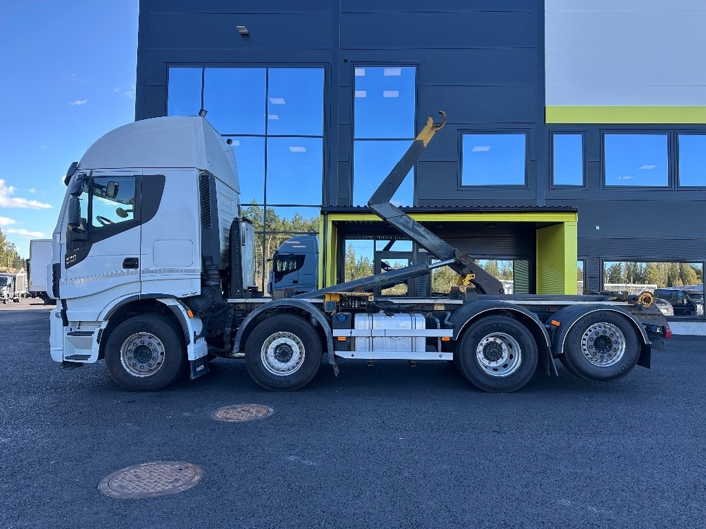 Hook lift truck Iveco X-Way AS35S560 8x2