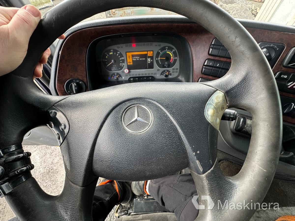 Hook lift truck Kranväxlare Mercedes-Benz 2648L Palfinger PK 23002