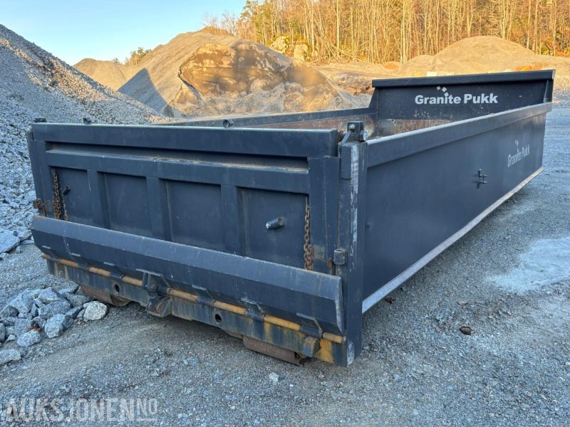 Hook lift truck Krok dumperkasse med hyd baklem