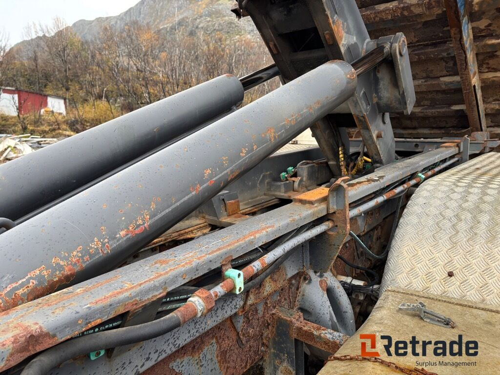 Hook lift truck Krokbil Scania 124G