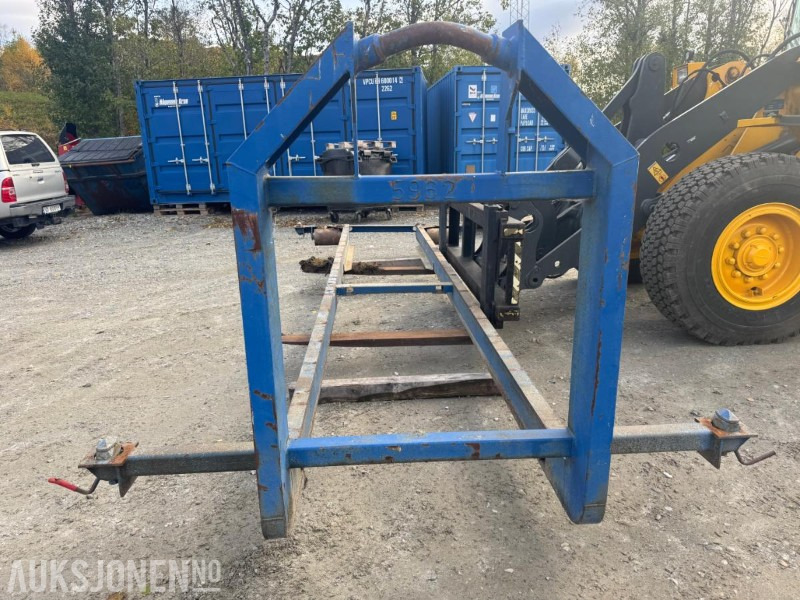 Hook lift truck Krokløftramme til container