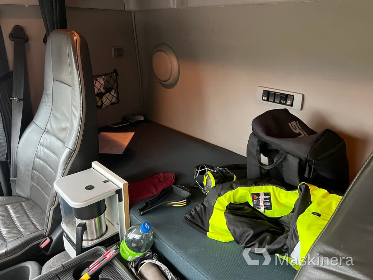 Hook lift truck Lastväxlare Volvo FMX 460 D13 8X4