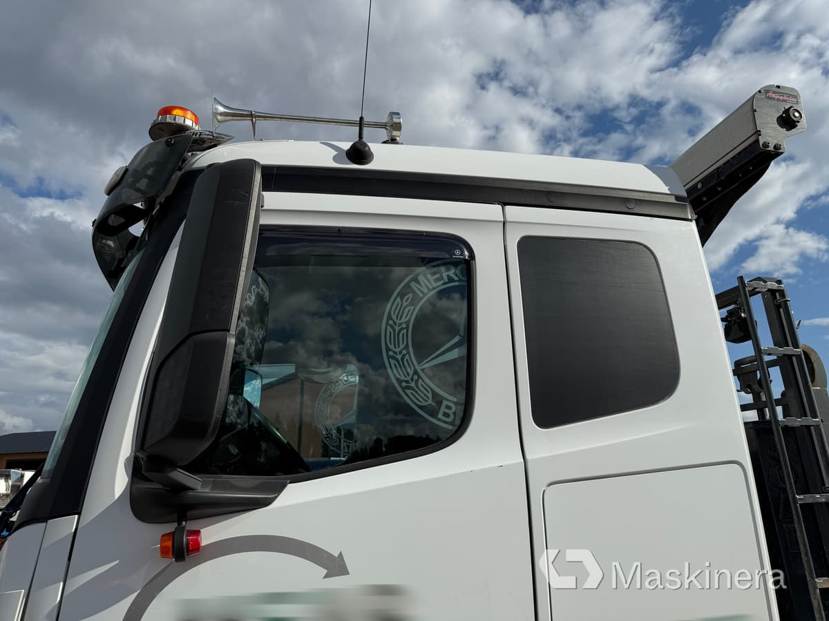Hook lift truck Lastväxlare Mercedes Arocs 2551