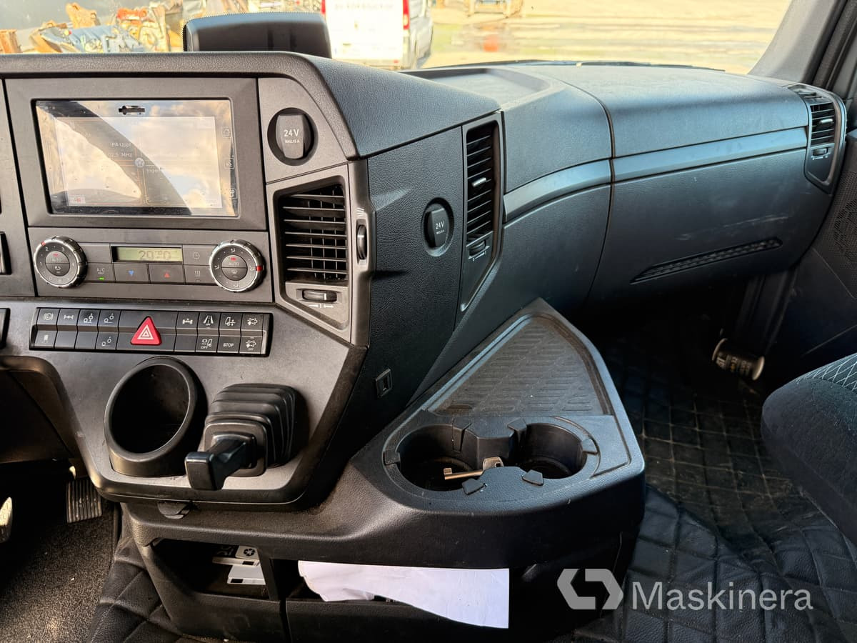 Hook lift truck Lastväxlare Mercedes Arocs 2551