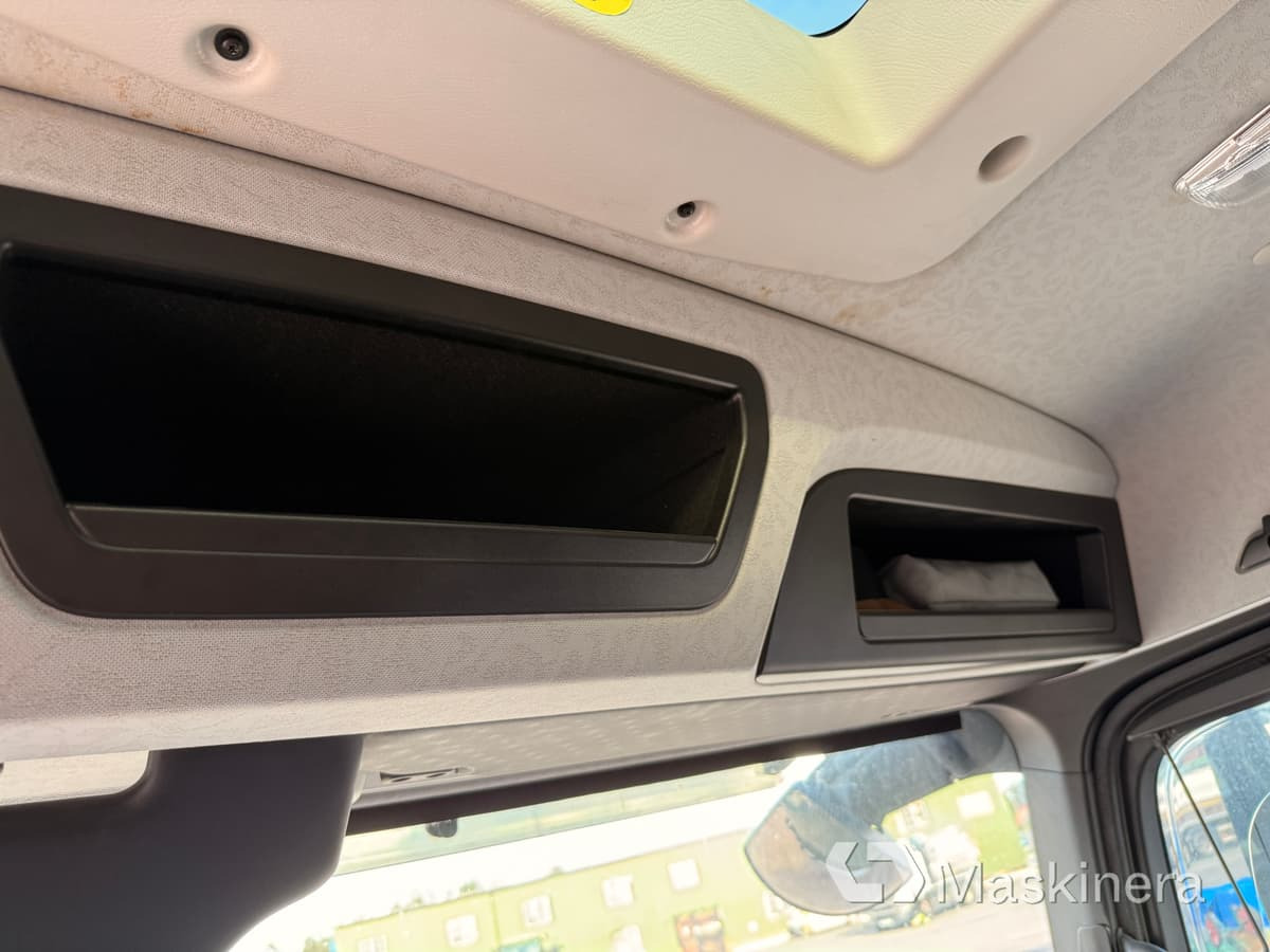 Hook lift truck Lastväxlare Mercedes Arocs 2551