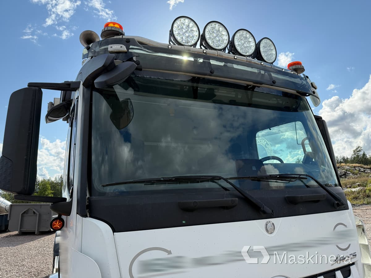 Hook lift truck Lastväxlare Mercedes Arocs 2551