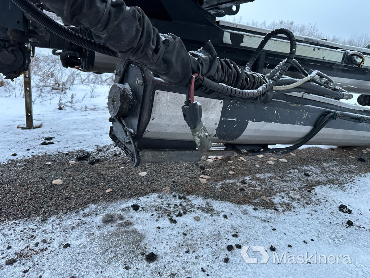 Hook lift truck Lastväxlare Volvo FH med sprider & flak