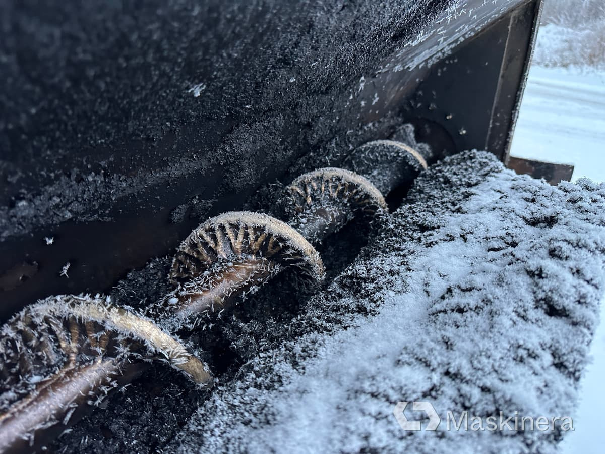 Hook lift truck Lastväxlare Volvo FH med sprider & flak