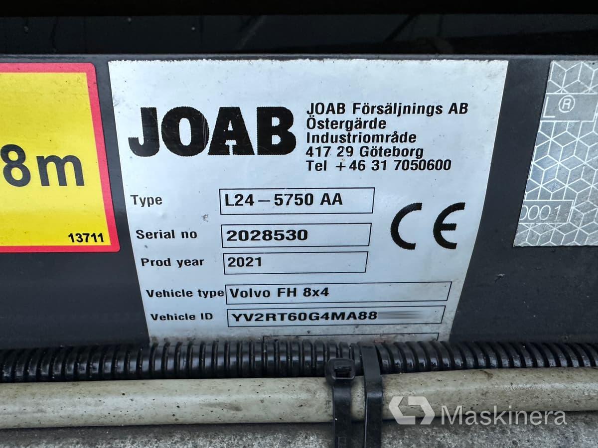 Hook lift truck Lastväxlare Volvo FH med sprider & flak